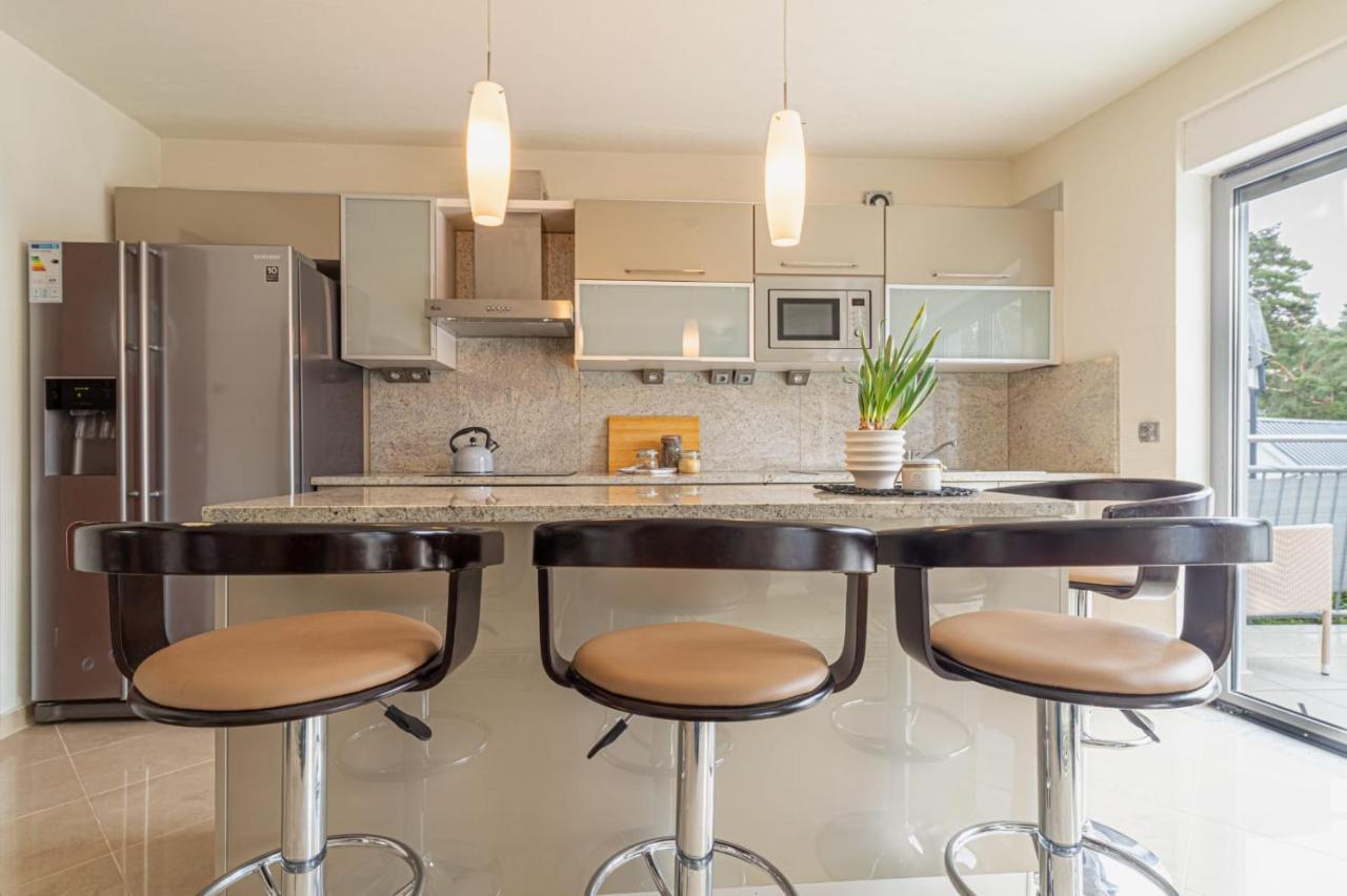 Apartament Happy - Basen, Plaza, Ochrona 24H - 3 Sypialnie Dla Maksymalnie 8 Osob Pobierowo Ngoại thất bức ảnh